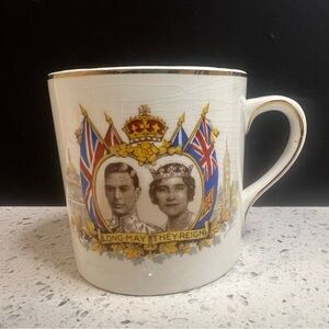Vintage 1939 Ceramic Commemorative Mug England | King George and Queen Elizabeth